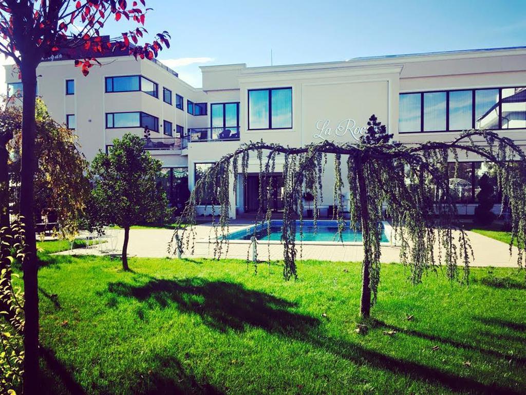 La Rocca Boutique Hotel Craiova Exterior foto
